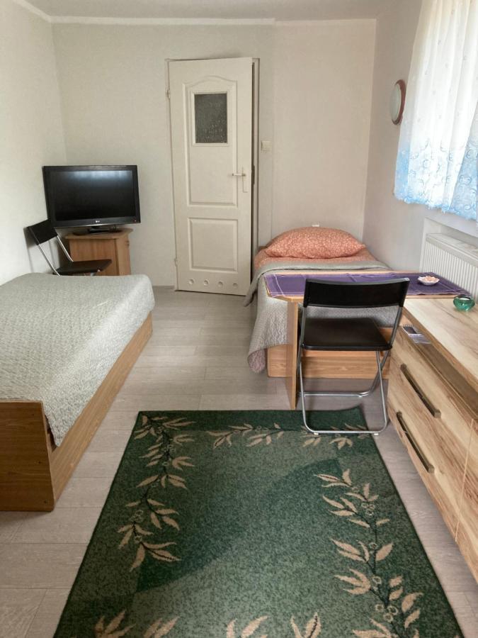 Pokoje Przy Warszawskiej Połczyn-Zdrój Buitenkant foto